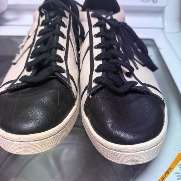 Joshua Vides Pro Lesther & Canvas Converse Men's Black andā Cream Allstars - Picture 14 of 16